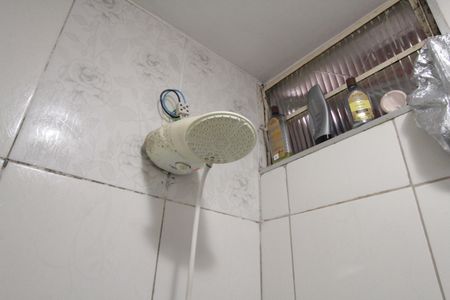 Casa de condomínio à venda com 60m², 2 quartos e 1 vagaBanheiro Social
