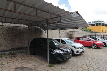 Casa de condomínio à venda com 60m², 2 quartos e 1 vagaGaragem