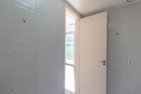 Apartamento à venda com 95m², 4 quartos e 1 vaga Apartamento à venda com 95m², 4 quartos e 1 vagaBanheiro da Suíte