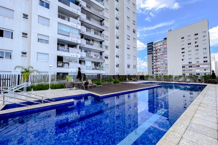 Apartamento à venda com 40m², 1 quarto e 1 vagaÁrea comum - Piscina