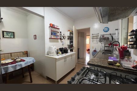 Apartamento para alugar com 120m², 3 quartos e 2 vagasCozinha