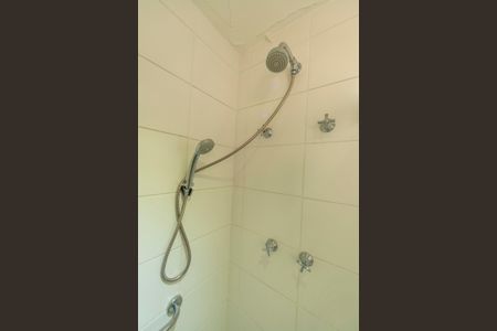 Apartamento à venda com 60m², 2 quartos e 1 vaga Apartamento à venda com 60m², 2 quartos e 1 vagaBanheiro da Suite