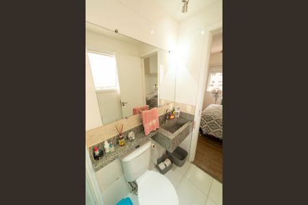 Apartamento à venda com 60m², 2 quartos e 1 vaga Apartamento à venda com 60m², 2 quartos e 1 vagaBanheiro da Suite