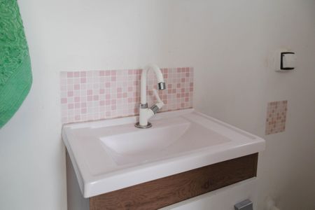 Casa à venda com 195m², 3 quartos e 2 vagasBanheiro de Serviço