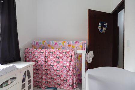 Casa à venda com 195m², 3 quartos e 2 vagasQuarto 2