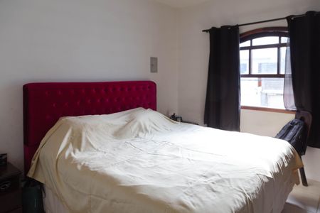 Casa à venda com 195m², 3 quartos e 2 vagasQuarto 1