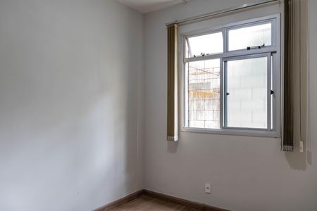 Apartamento à venda com 60m², 3 quartos e 1 vagaQuarto 2