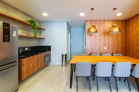 Apartamento para alugar com 29m², 1 quarto e sem vaga Apartamento para alugar com 29m², 1 quarto e sem vagaÁrea comum - Salão de festas