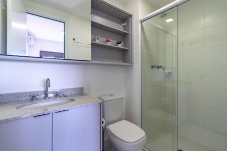 Apartamento para alugar com 29m², 1 quarto e sem vaga Apartamento para alugar com 29m², 1 quarto e sem vagaBanheiro da Suíte