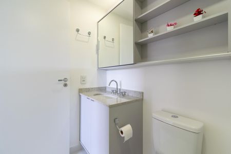 Apartamento para alugar com 29m², 1 quarto e sem vaga Apartamento para alugar com 29m², 1 quarto e sem vagaBanheiro da Suíte