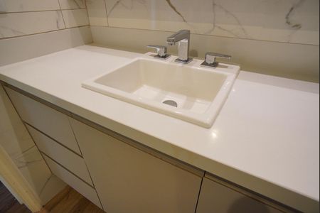 Apartamento à venda com 201m², 2 quartos e 1 vagaBanheiro Social