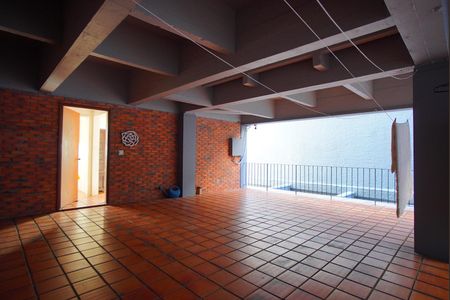 Apartamento à venda com 201m², 2 quartos e 1 vagaÁrea comum