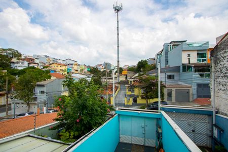Casa à venda com 150m², 3 quartos e 3 vagasVista do quarto 2
