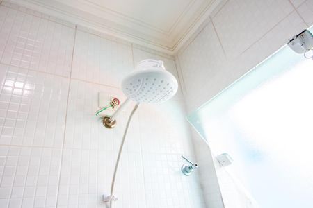 Casa à venda com 150m², 3 quartos e 3 vagasBanheiro do quarto 1