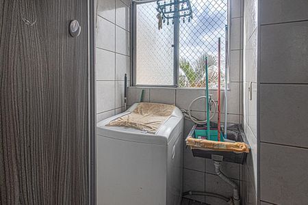 Apartamento à venda com 60m², 2 quartos e 1 vagaÁrea de Serviço