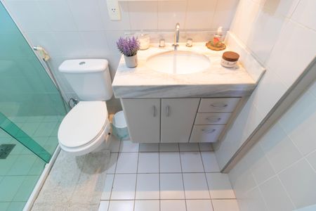 Apartamento à venda com 110m², 3 quartos e sem vagaBanheiro