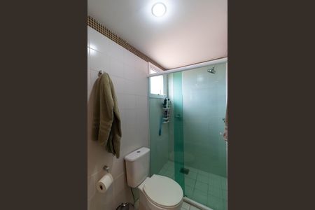 Apartamento à venda com 110m², 3 quartos e sem vagaBanheiro da Suíte 02