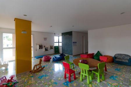 Apartamento à venda com 110m², 3 quartos e sem vagaÁrea comum - Brinquedoteca