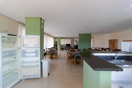 Apartamento à venda com 110m², 3 quartos e sem vagaÁrea comum - Salão de festas