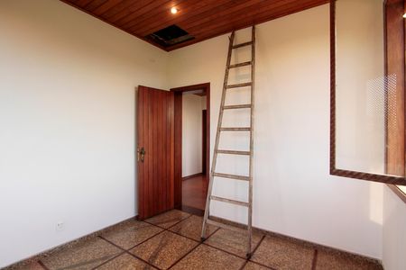 Casa de condomínio para alugar com 782m², 6 quartos e 8 vagasEscritório 3