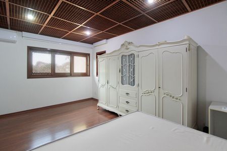 Casa de condomínio para alugar com 782m², 6 quartos e 8 vagasQuarto 1 suíte
