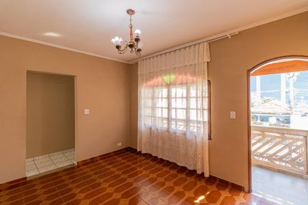 Casa à venda com 275m², 6 quartos e 3 vagasCasa 4 - Sala  