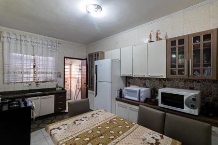 Casa à venda com 275m², 6 quartos e 3 vagasCasa 1 - Cozinha 