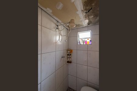 Casa à venda com 275m², 6 quartos e 3 vagasCasa 2 - Banheiro 