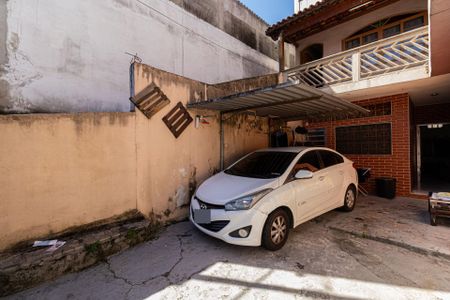 Casa à venda com 275m², 6 quartos e 3 vagasCasa 1 - Garagem