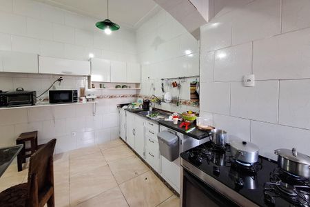 Casa à venda com 129m², 3 quartos e 1 vagaCozinha