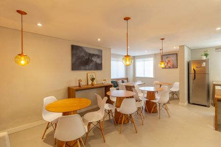 Apartamento para alugar com 33m², 2 quartos e sem vagaÁrea Comum - Salão de Festas