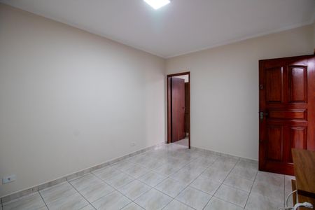 Casa à venda com 125m², 3 quartos e 2 vagas Casa à venda com 125m², 3 quartos e 2 vagasSala