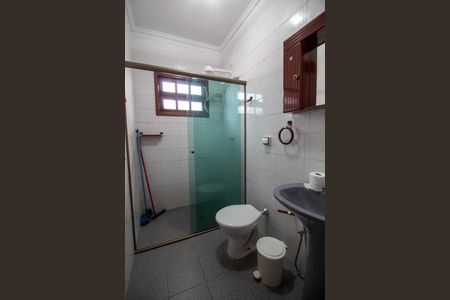 Casa à venda com 125m², 3 quartos e 2 vagas Casa à venda com 125m², 3 quartos e 2 vagasBanheiro