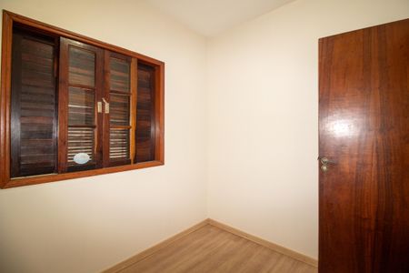 Casa à venda com 125m², 3 quartos e 2 vagas Casa à venda com 125m², 3 quartos e 2 vagasQuarto 1