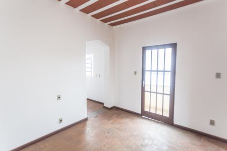 Casa à venda com 400m², 6 quartos e 3 vagasSala