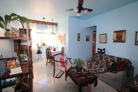 Apartamento à venda com 55m², 1 quarto e 1 vagaSala