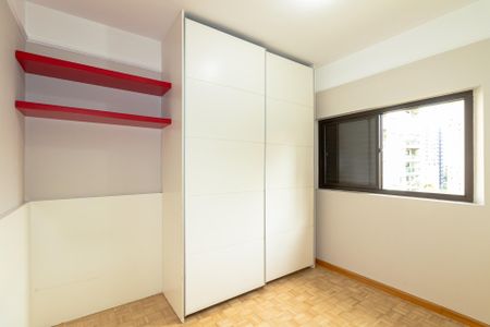 Apartamento à venda com 180m², 3 quartos e 3 vagasSuíte 3