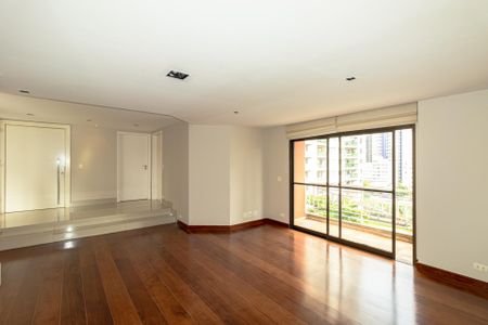 Apartamento à venda com 180m², 3 quartos e 3 vagasSala