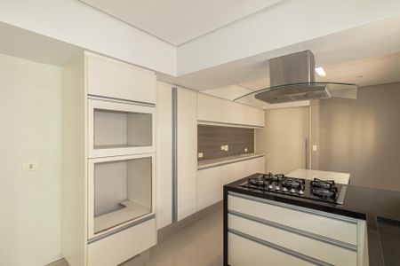 Apartamento à venda com 180m², 3 quartos e 3 vagasCozinha