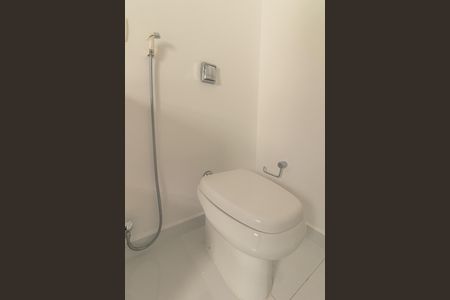 Apartamento à venda com 180m², 3 quartos e 3 vagasBanheiro da Suíte 2