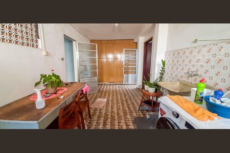 Casa à venda com 120m², 3 quartos e 2 vagasÁrea de Serviço