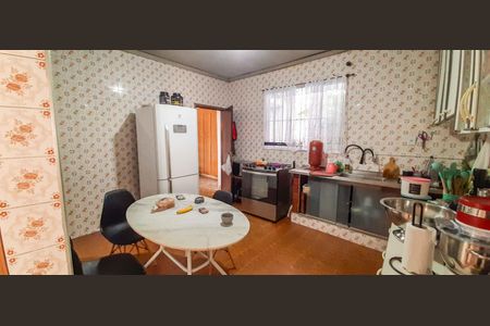 Casa à venda com 120m², 3 quartos e 2 vagasCozinha