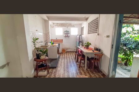 Casa à venda com 120m², 3 quartos e 2 vagasÁrea de Serviço