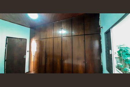 Casa à venda com 120m², 3 quartos e 2 vagasQuarto 2