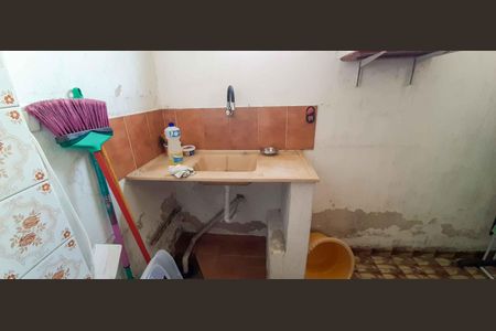 Casa à venda com 120m², 3 quartos e 2 vagasÁrea de Serviço