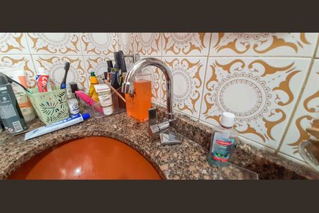 Casa à venda com 120m², 3 quartos e 2 vagasBanheiro Social