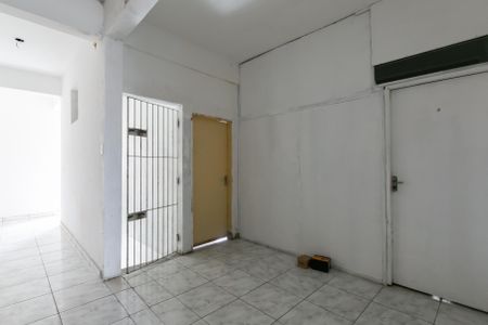 Studio à venda com 40m², 1 quarto e sem vaga Studio à venda com 40m², 1 quarto e sem vagaEntrada