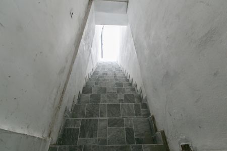 Studio à venda com 40m², 1 quarto e sem vaga Studio à venda com 40m², 1 quarto e sem vagaEscada