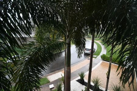 Casa de condomínio à venda com 270m², 3 quartos e 4 vagasVista da Suíte 3