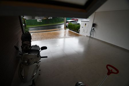 Casa de condomínio à venda com 270m², 3 quartos e 4 vagasGaragem